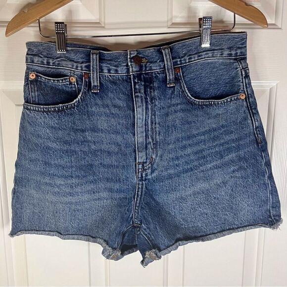 Madewell Mom Jean Short in Streamside Wash‎ Size 27 - Picture 3 of 9